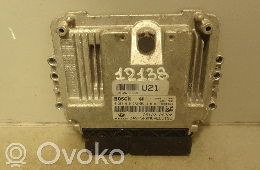 Hyundai i40 Engine control unit/module 