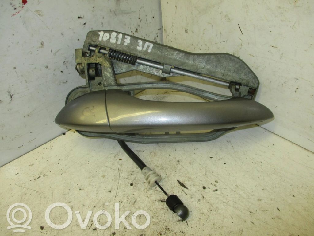 BMW X5 E53 Manecilla externa puerta trasera 