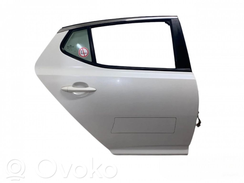 KIA Optima Puerta trasera 