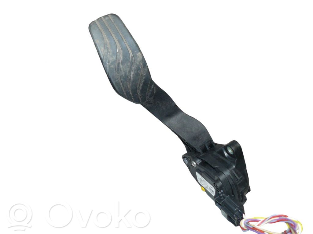 Nissan Qashqai Accelerator throttle pedal 