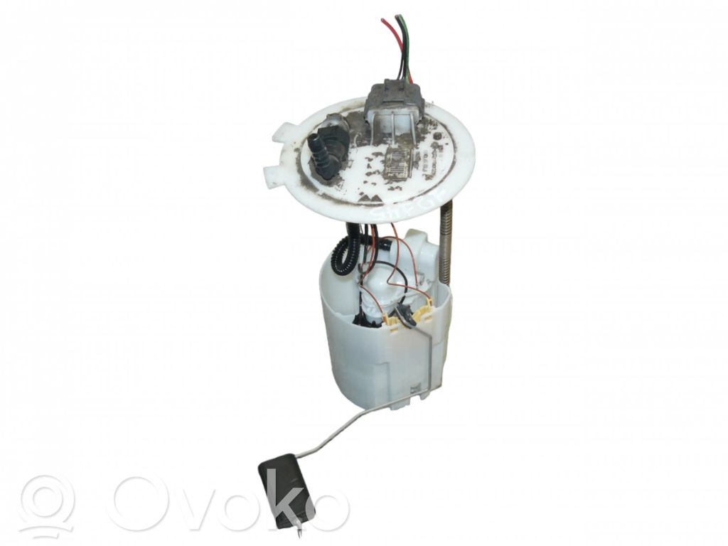 Nissan Qashqai Bomba interna de combustible 