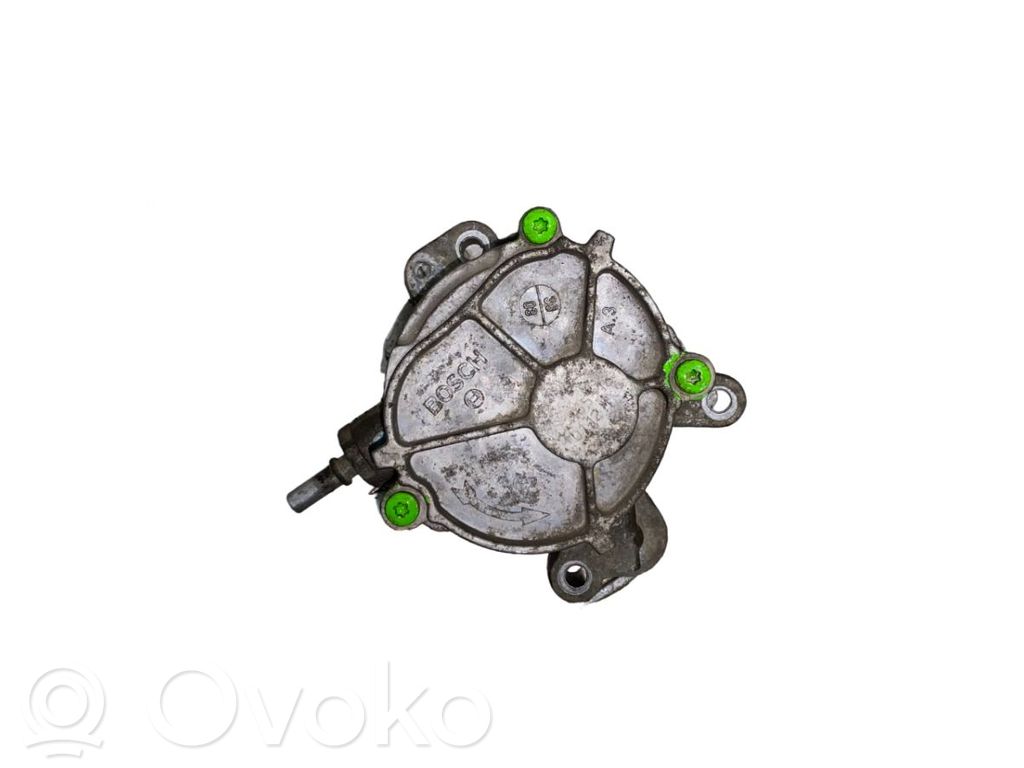 Peugeot 407 Vacuum pump 
