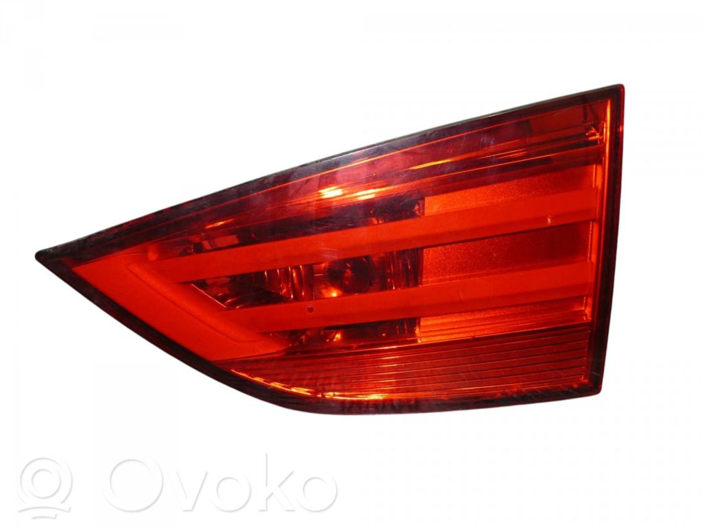 BMW X1 E84 Takaluukun takavalot 