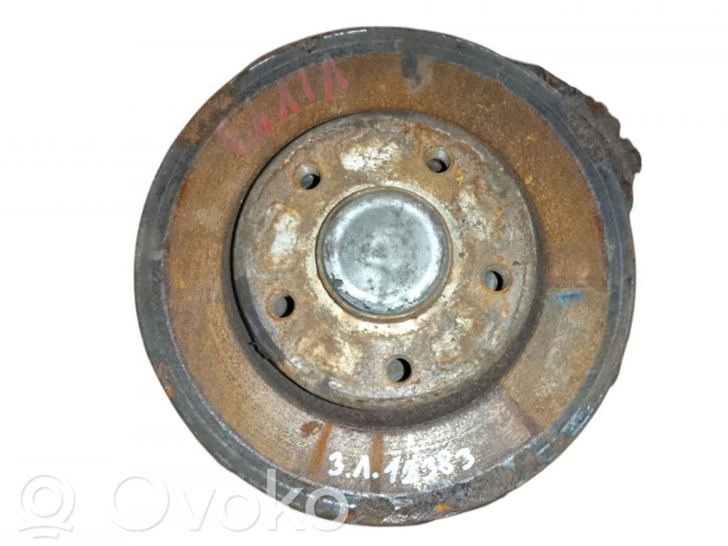 Opel Vivaro Rear wheel hub spindle/knuckle 