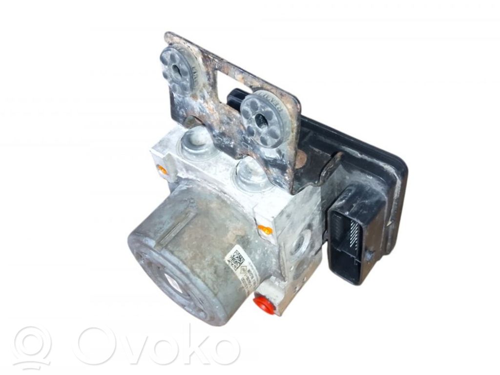 Opel Vivaro ABS bloks 
