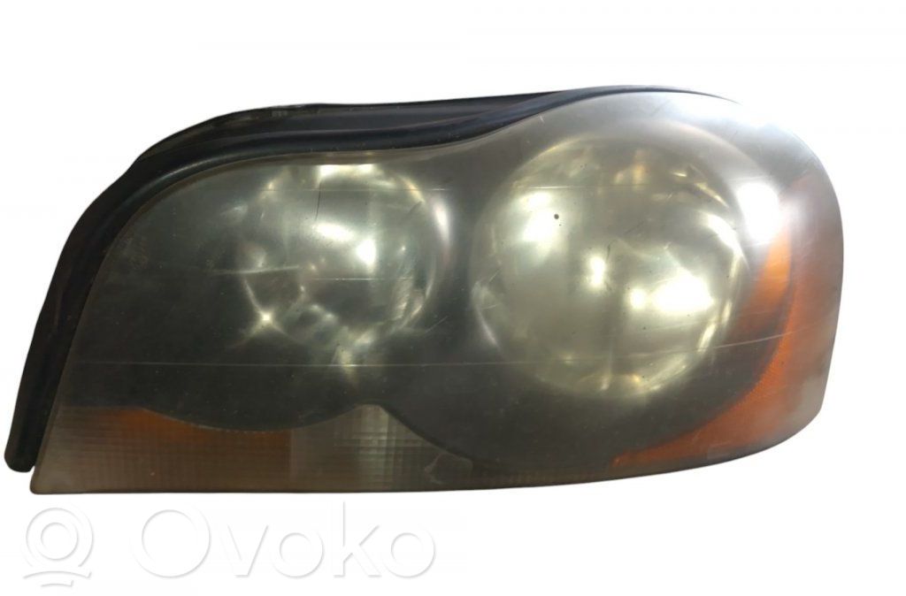 Volvo XC90 Lampa przednia 