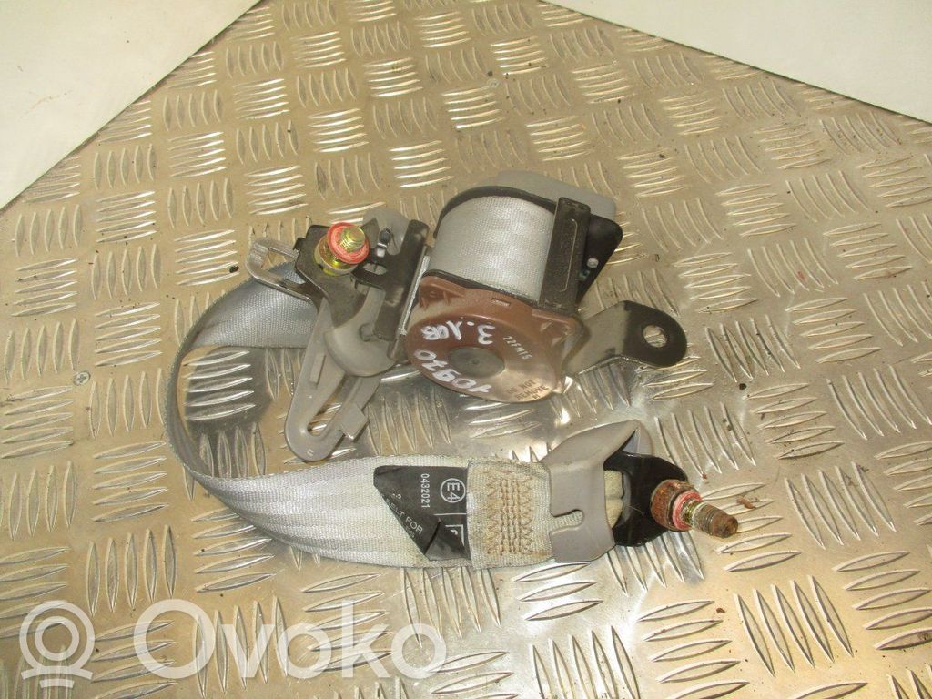 KIA Sorento Cinturón trasero 