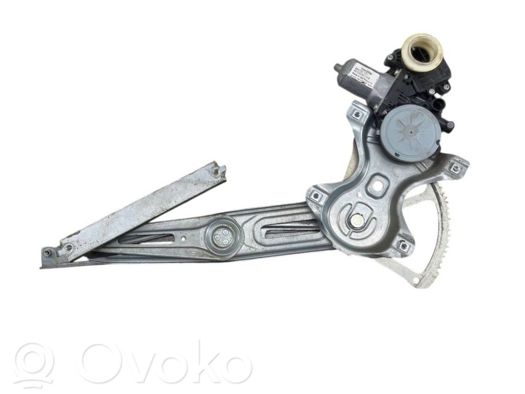 Toyota Yaris Regulador de puerta delantera con motor 