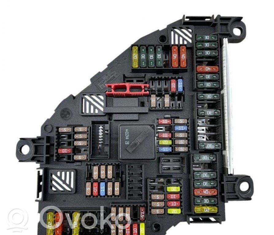 BMW 5 F10 F11 Skrzynka bezpieczników / Komplet 