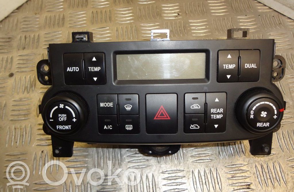 KIA Carnival Unidad de control climatización 