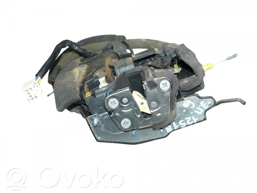 Mazda CX-7 Takaoven lukko 