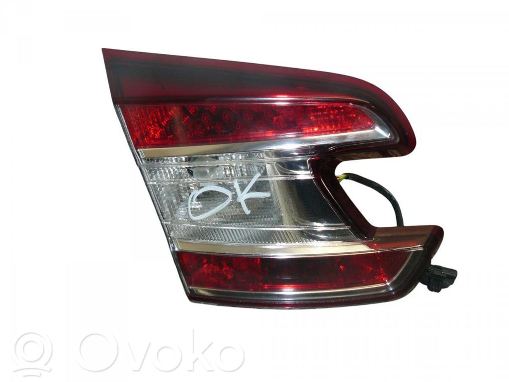 Renault Megane III Lampy tylnej klapy bagażnika 