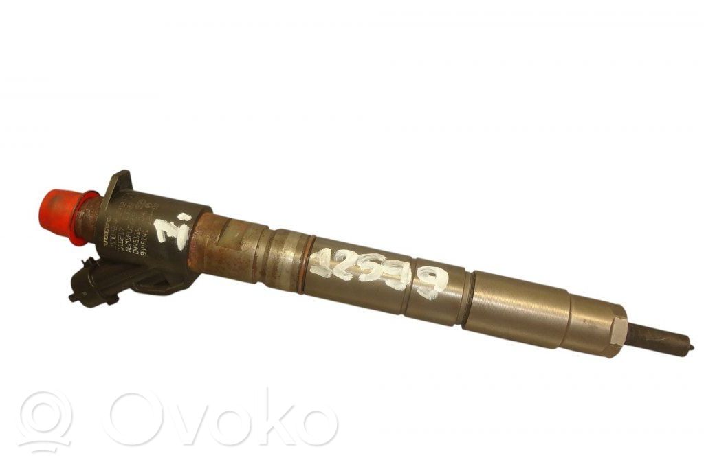 Inyector de combustible   0445116046,31303238