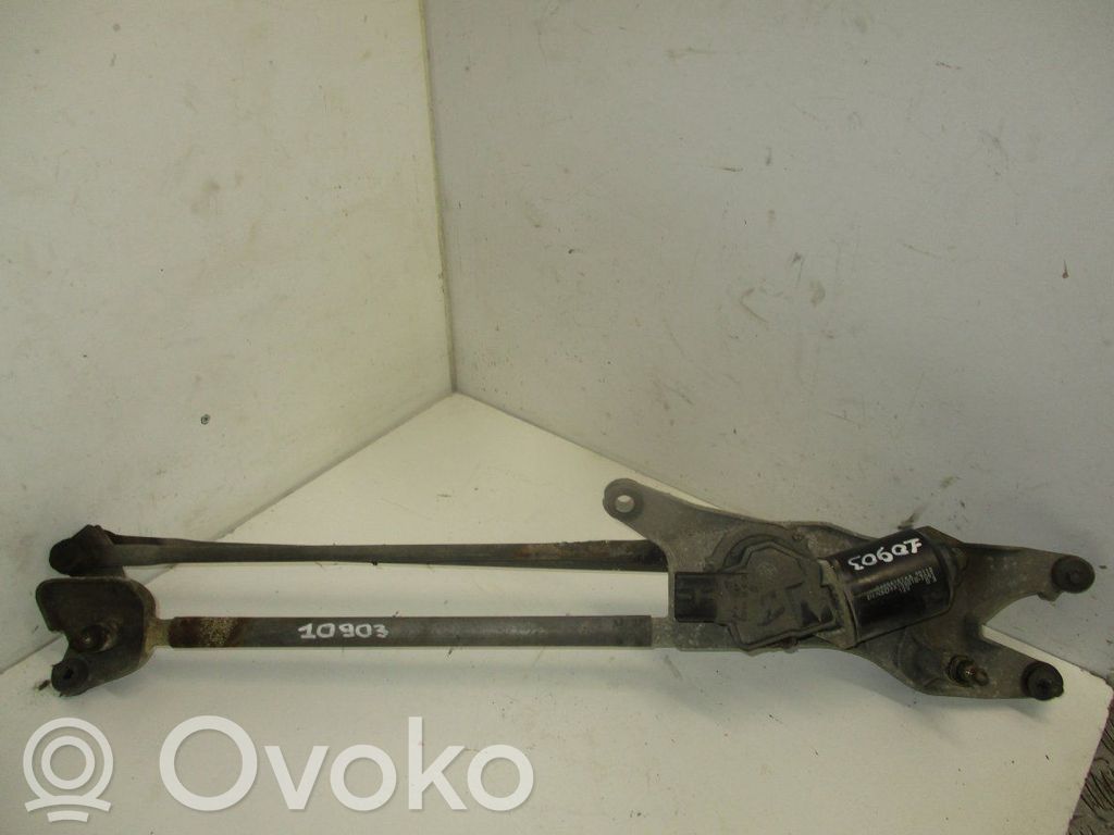 Chrysler Pacifica Front wiper linkage 
