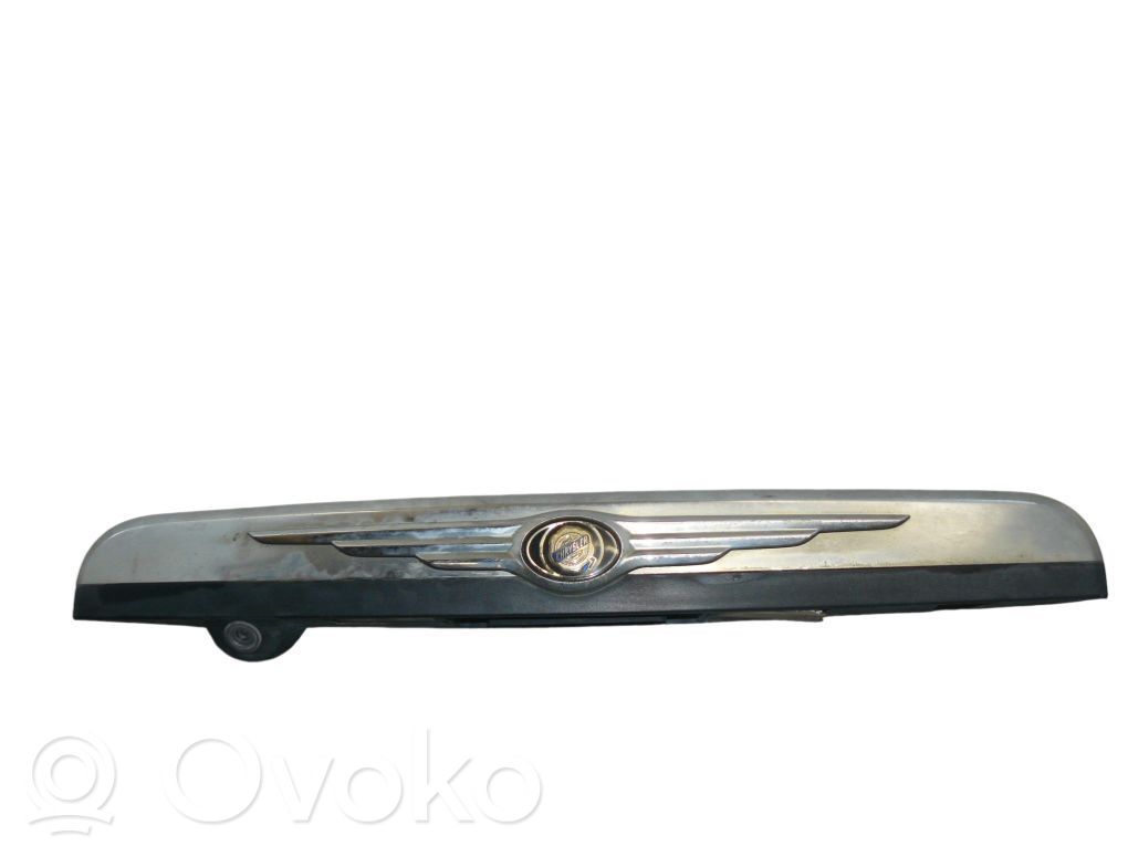 Chrysler Grand Voyager V Mască capotă portbagaj 