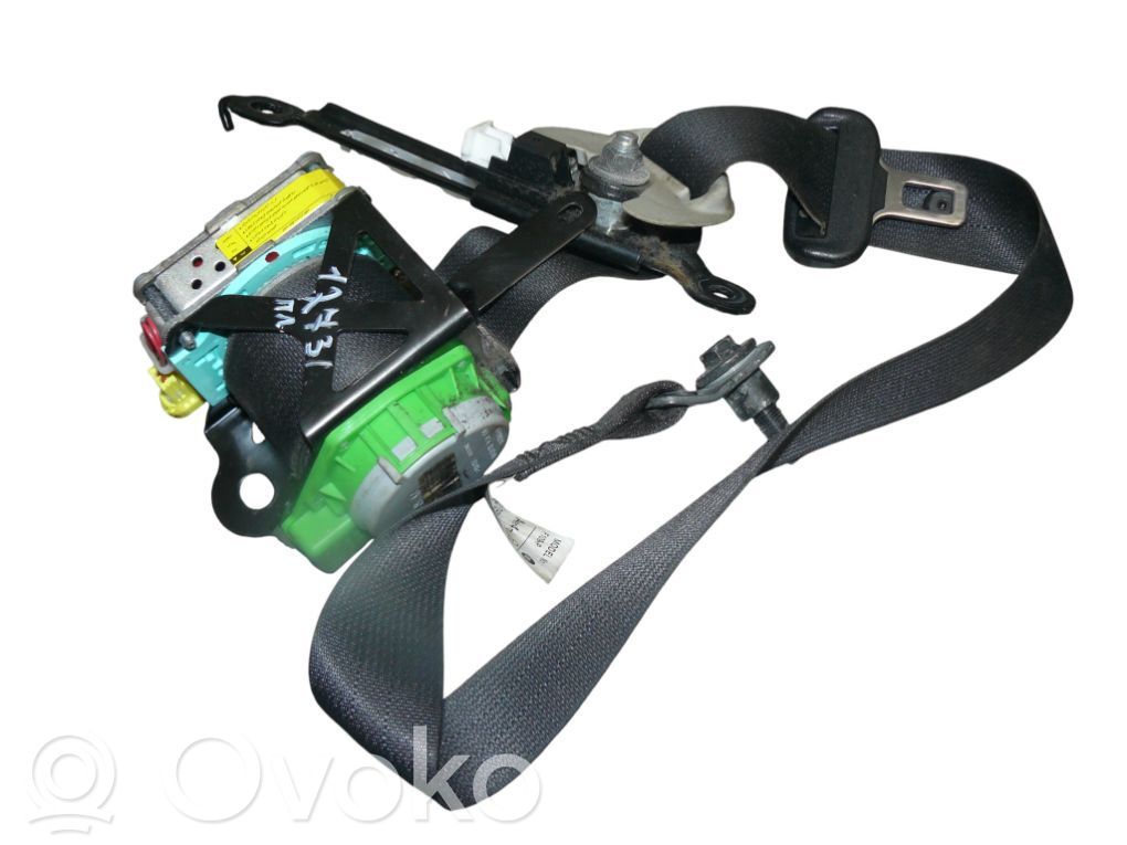 Toyota Auris 150 Cinturón delantero 