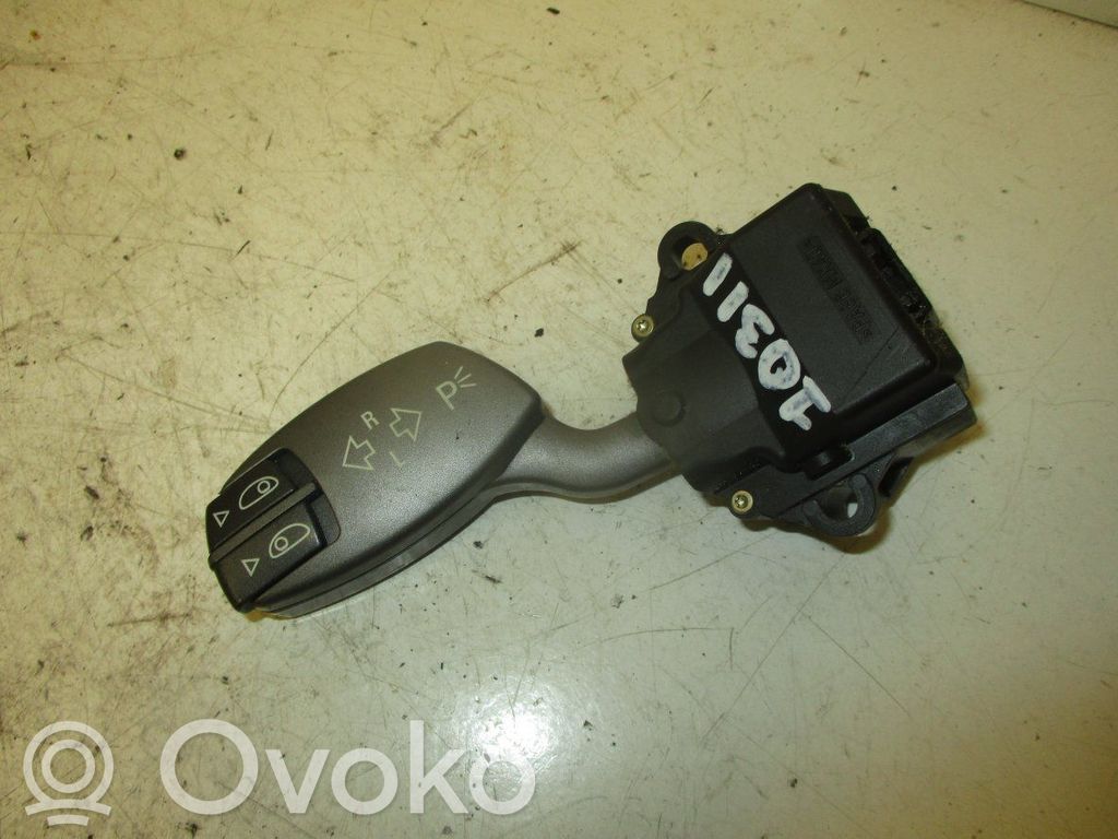 BMW 7 E65 E66 Indicator stalk 