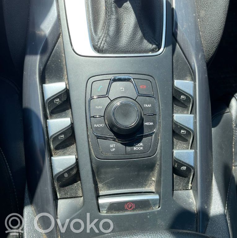 Citroen DS5 Head unit multimedia control 