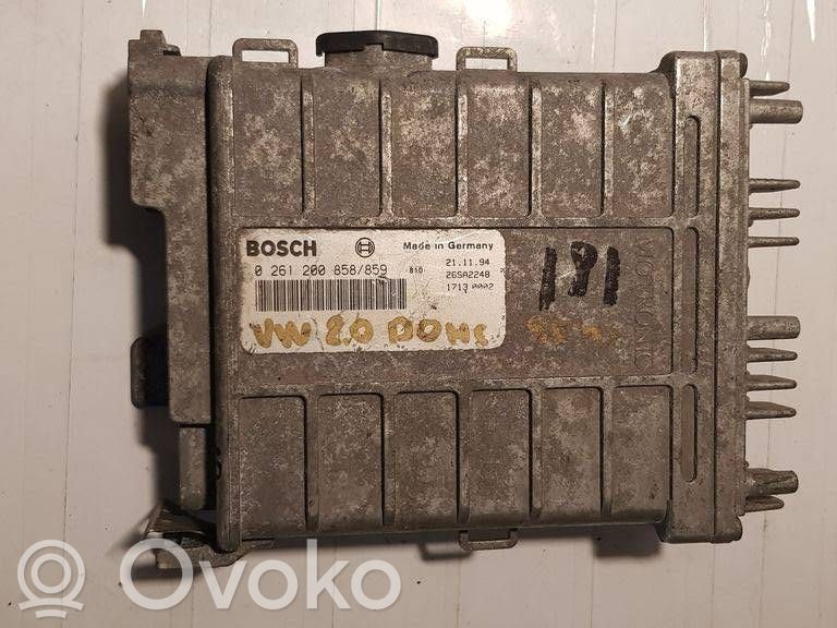 Volkswagen PASSAT B4 Engine control unit/module 