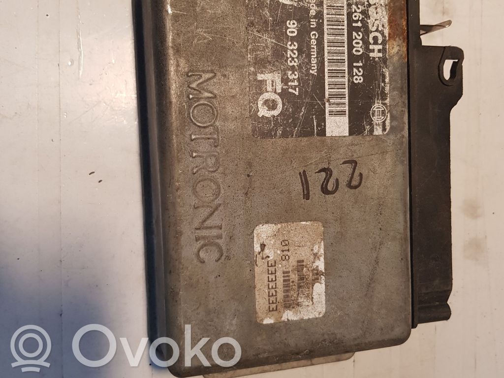 Opel Omega B1 Engine control unit/module 