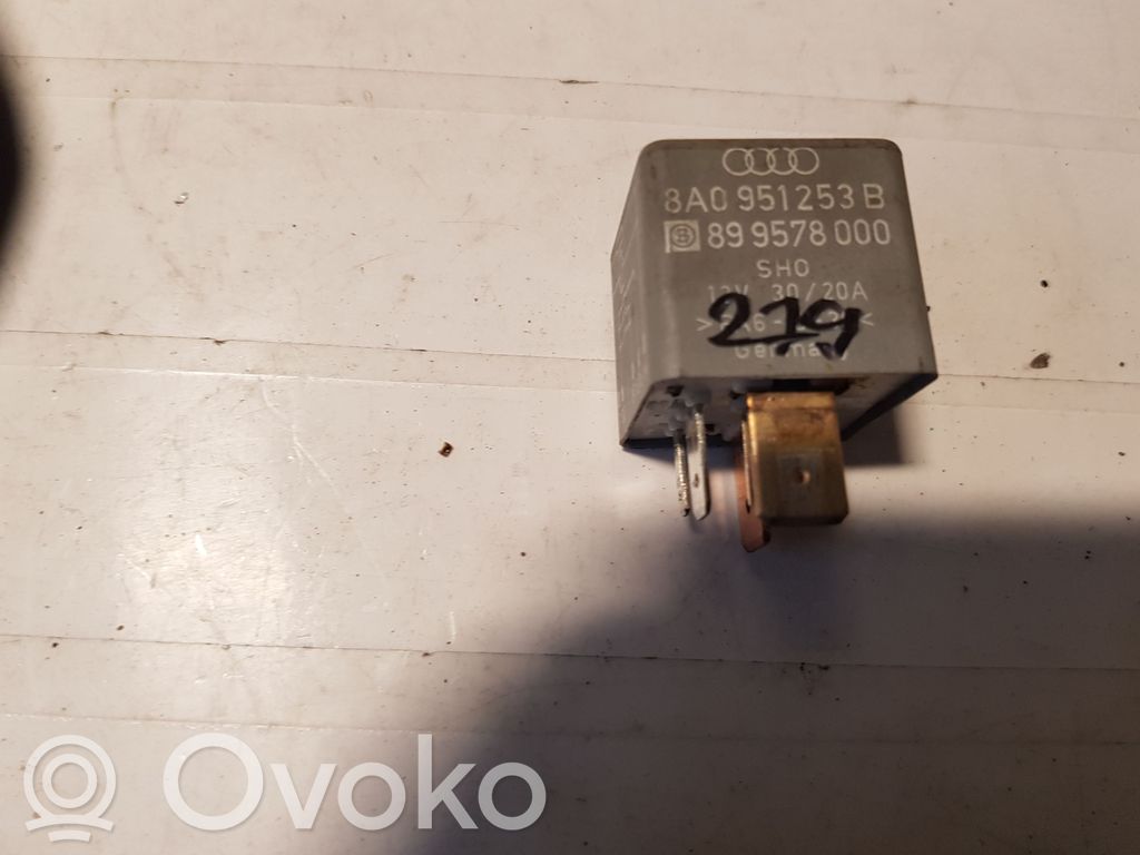 Audi 80 90 B3 Inne przekaźniki 