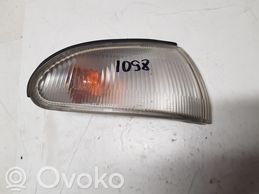 Mitsubishi Lancer Front indicator light 