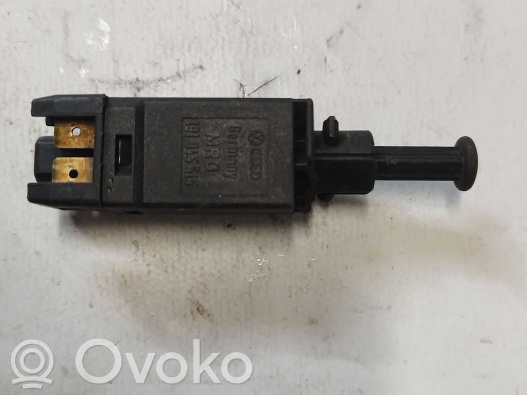 Volkswagen PASSAT B4 Czujnik pedału hamulca / stopu 