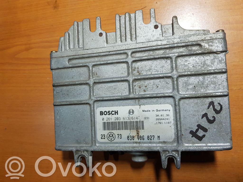 Engine control unit/module   0261203613614,030906027M