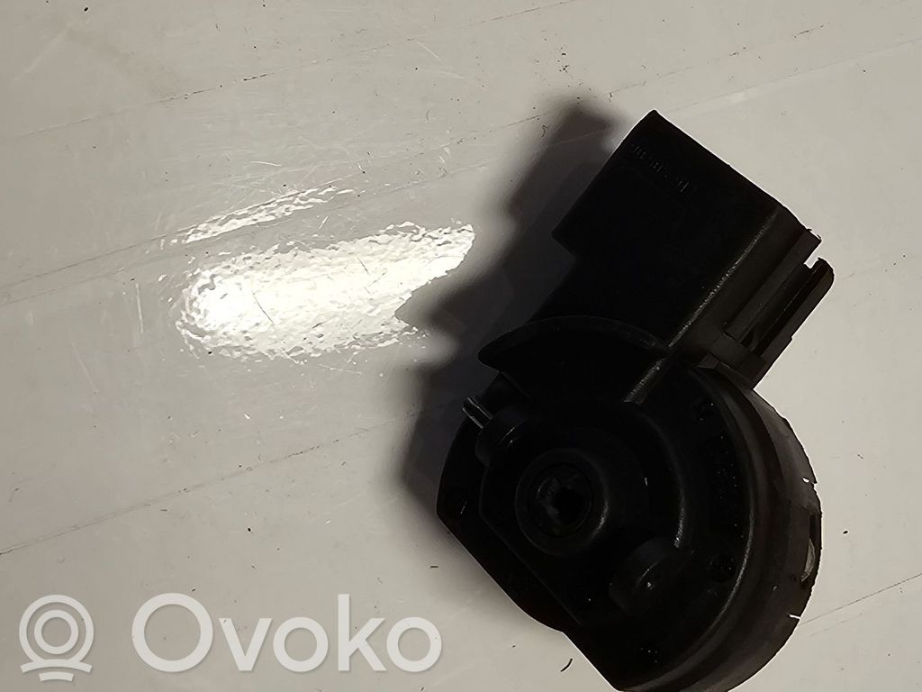 Opel Omega B1 Contacto de la cerradura de arranque 