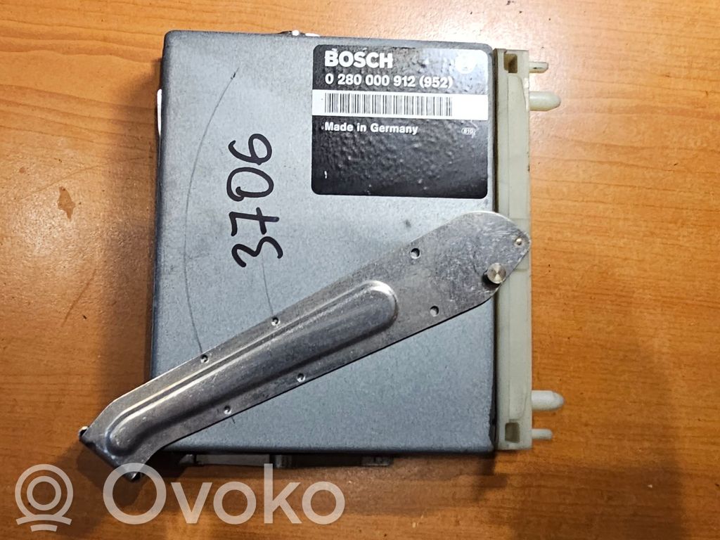 Volvo 850 Engine control unit/module 