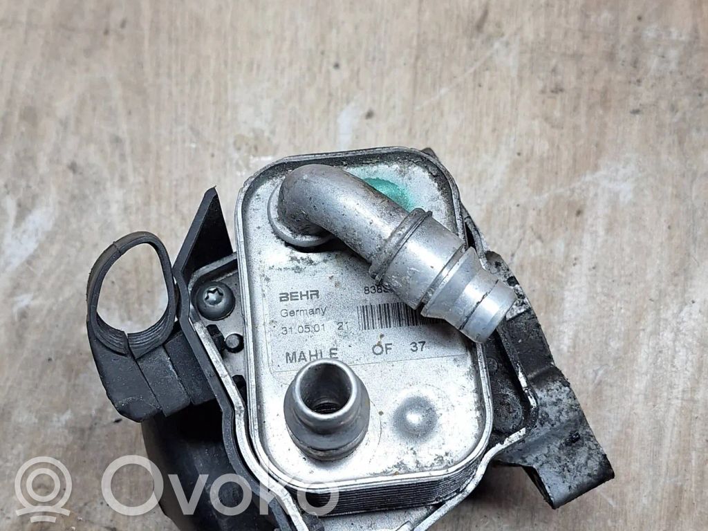 BMW 3 E46 Oil filter mounting bracket 