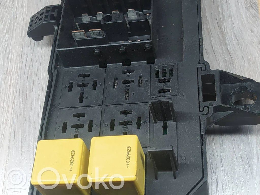 Saab 9-3 Ver2 Module de fusibles 