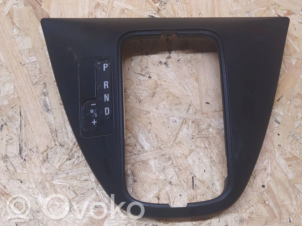 BMW X5 E53 Consola de plástico de la palanca de cambios 