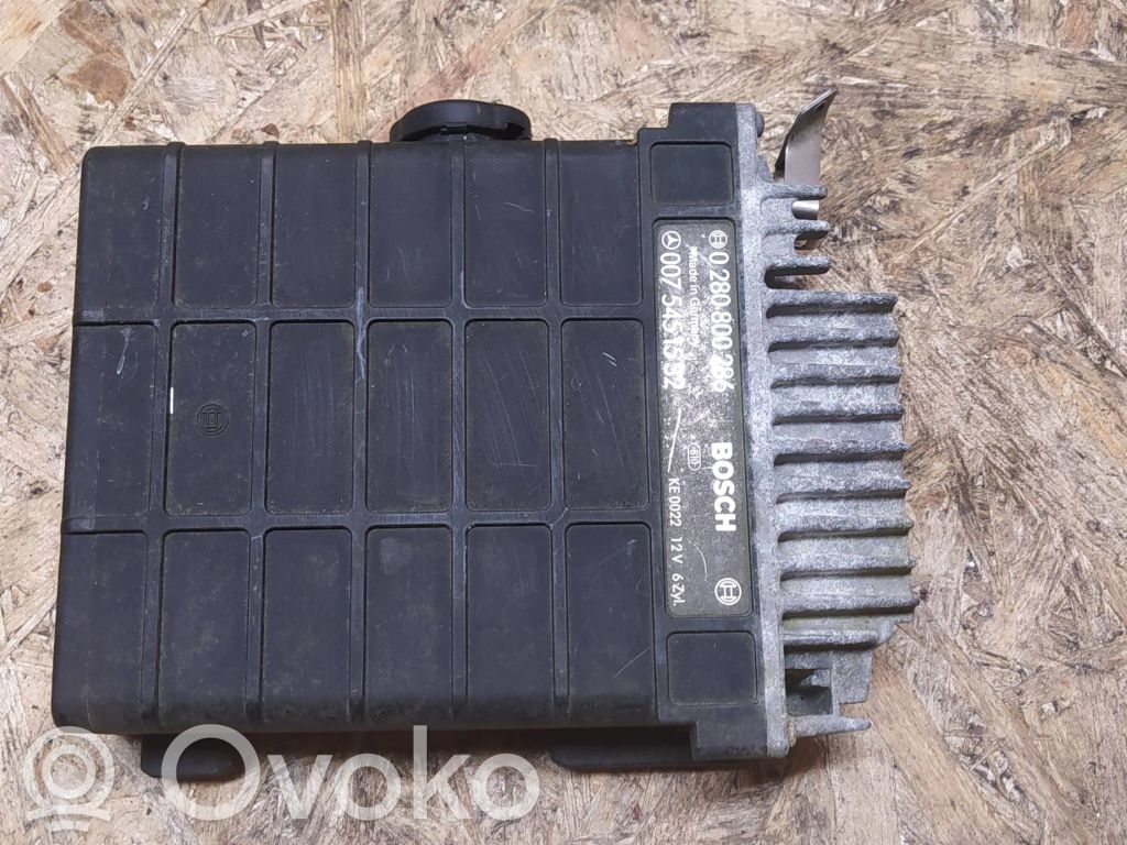 Mercedes-Benz E W124 Engine control unit/module 