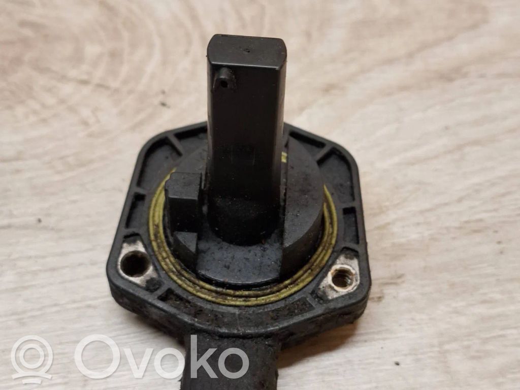 Volkswagen Golf V Bagnet poziomu oleju 