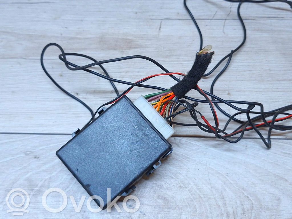 Volkswagen PASSAT B5 Alarm control unit/module 