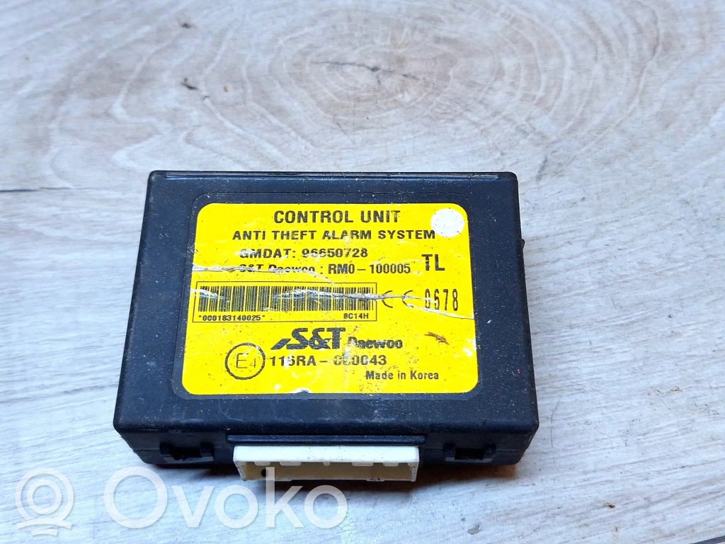 Chevrolet Aveo Unidad de control/módulo de alarma 