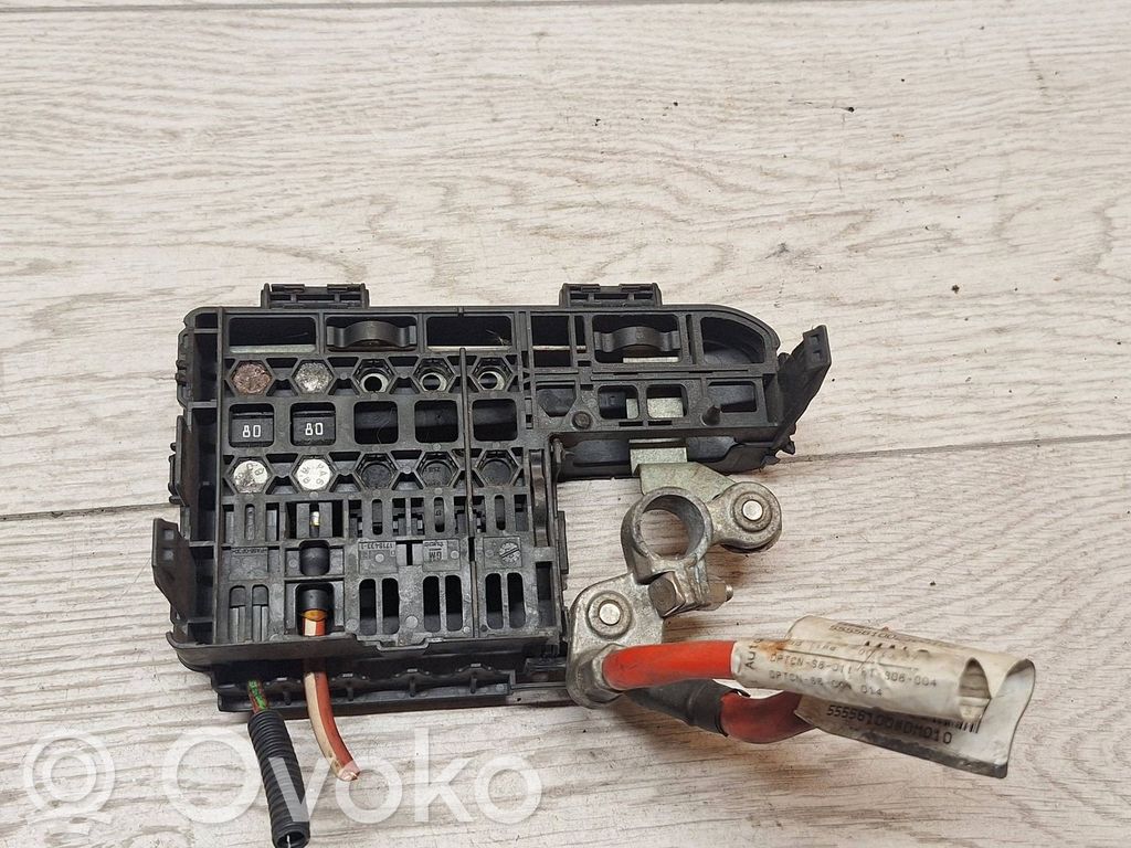Opel Corsa D Sicherungskasten 