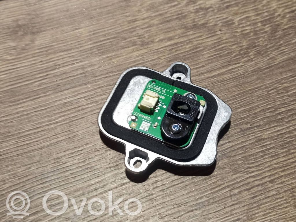 BMW 3 F30 F35 F31 Moduł sterujący statecznikiem LED 