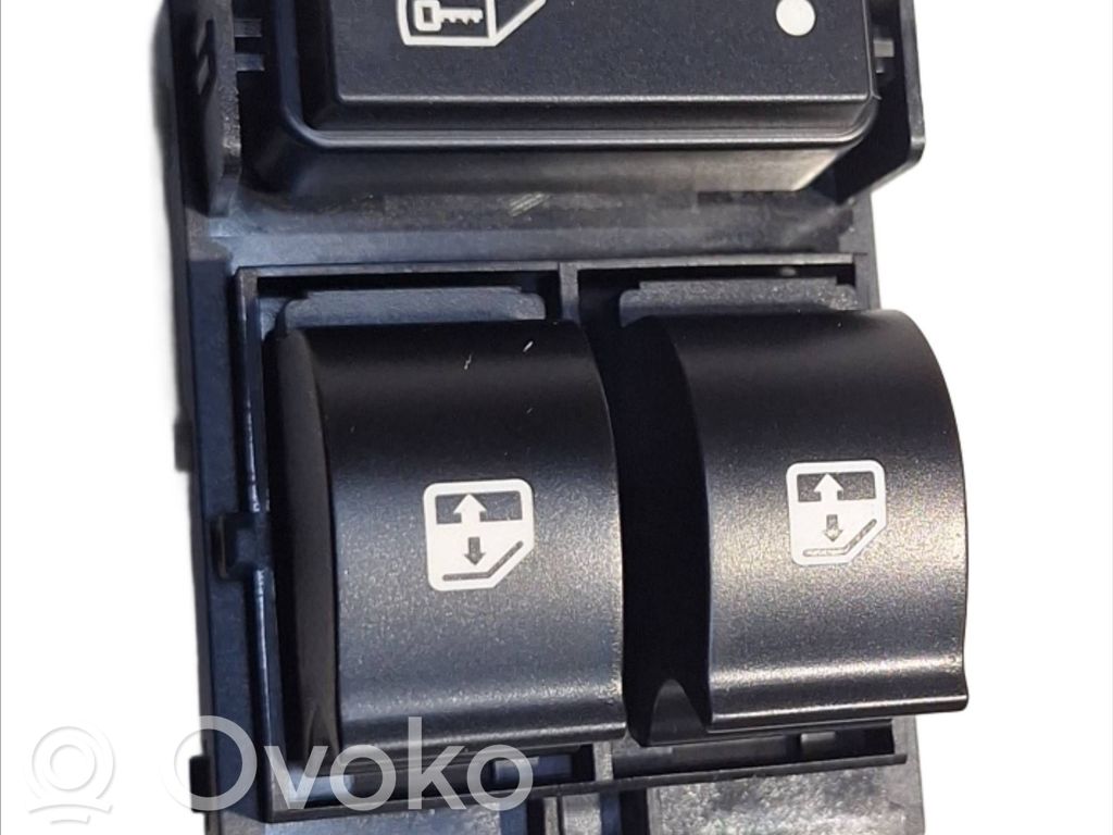 Peugeot Boxer Wing mirror switch 