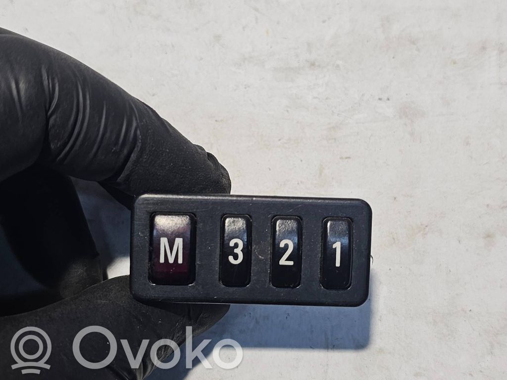 BMW 5 E39 Seat control switch 