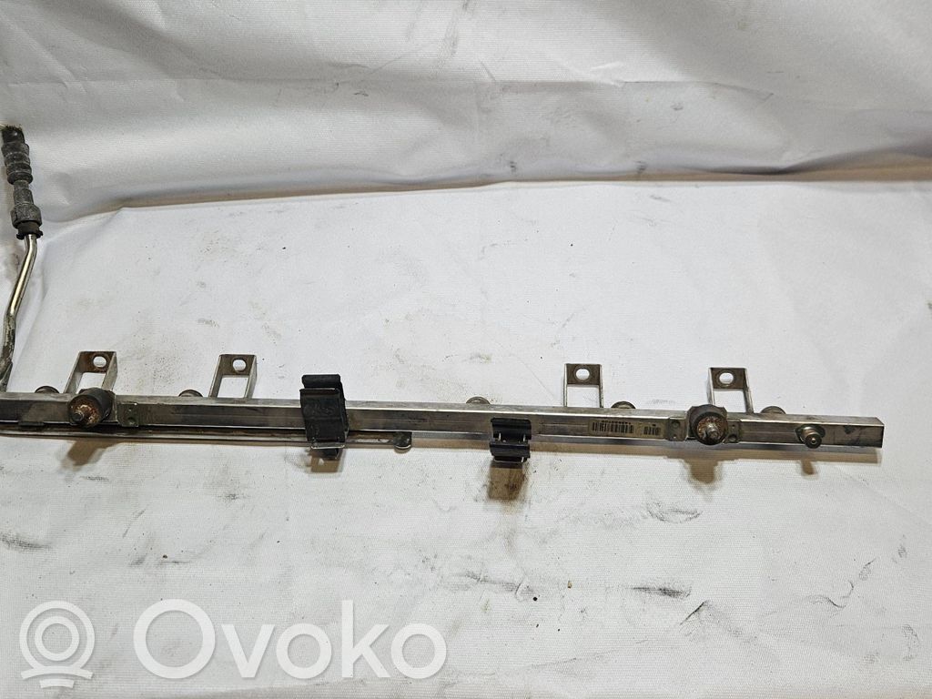 BMW 5 E39 Polttoainepääputki 