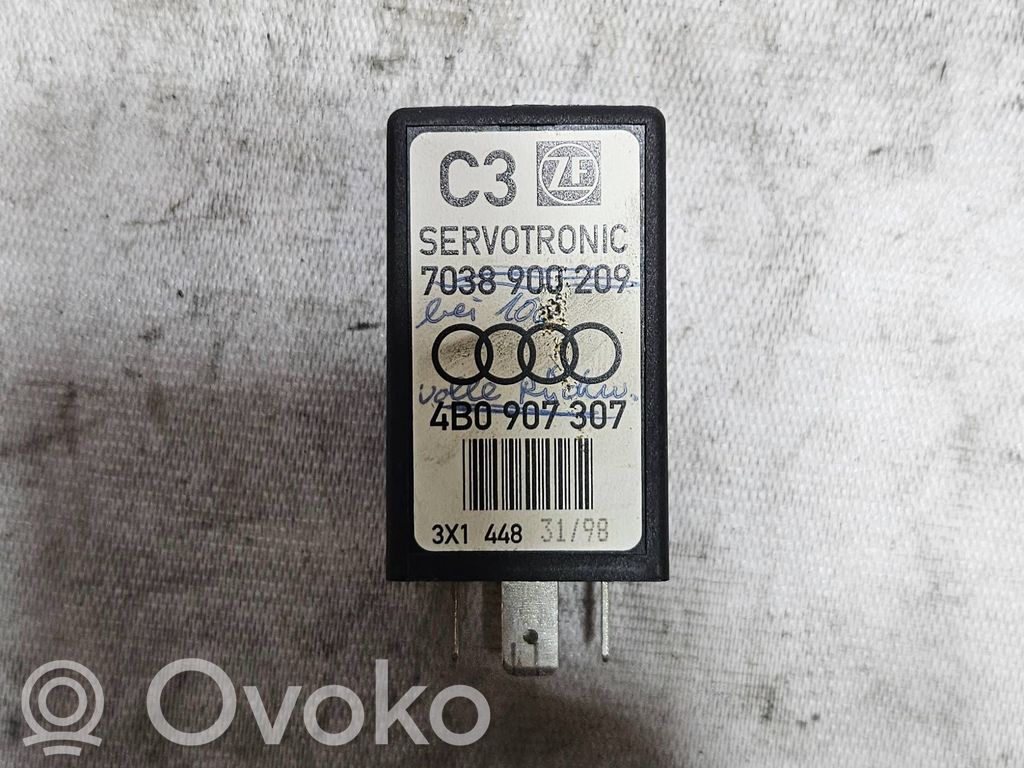 Audi A6 S6 C5 4B Muu rele 