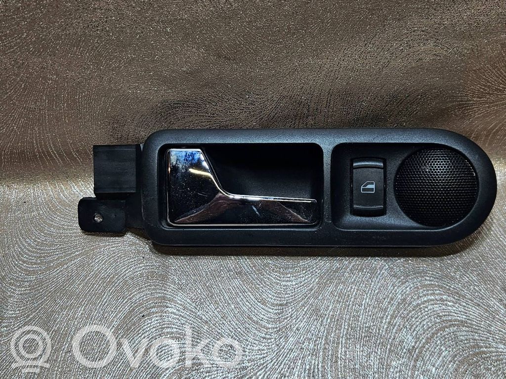 Volkswagen Golf IV Klamka wewnętrzna drzwi tylnych 