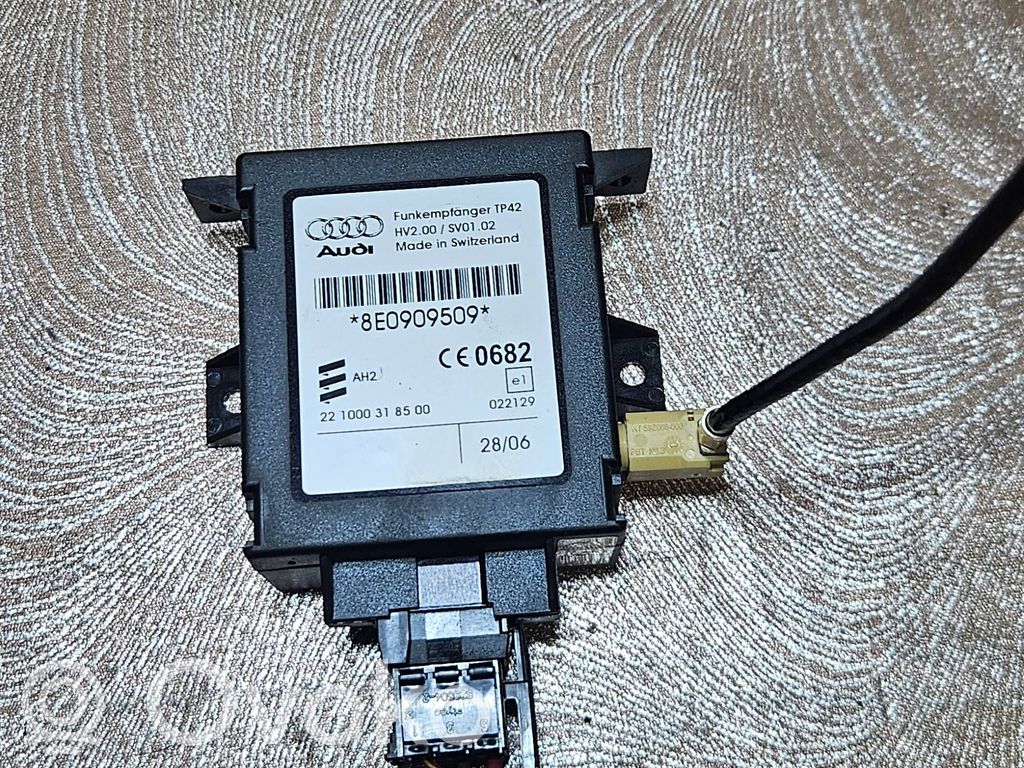 Audi A4 S4 B7 8E 8H Autres unités de commande / modules 