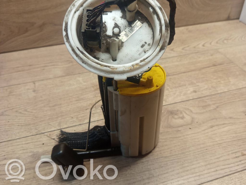 BMW 5 E60 E61 Pompe à carburant 