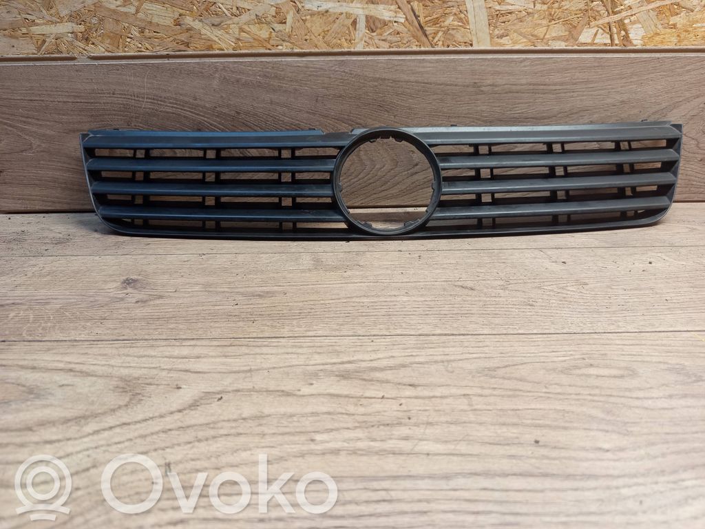 Maskownica / Grill / Atrapa górna chłodnicy   PS96100,96100,PPSE