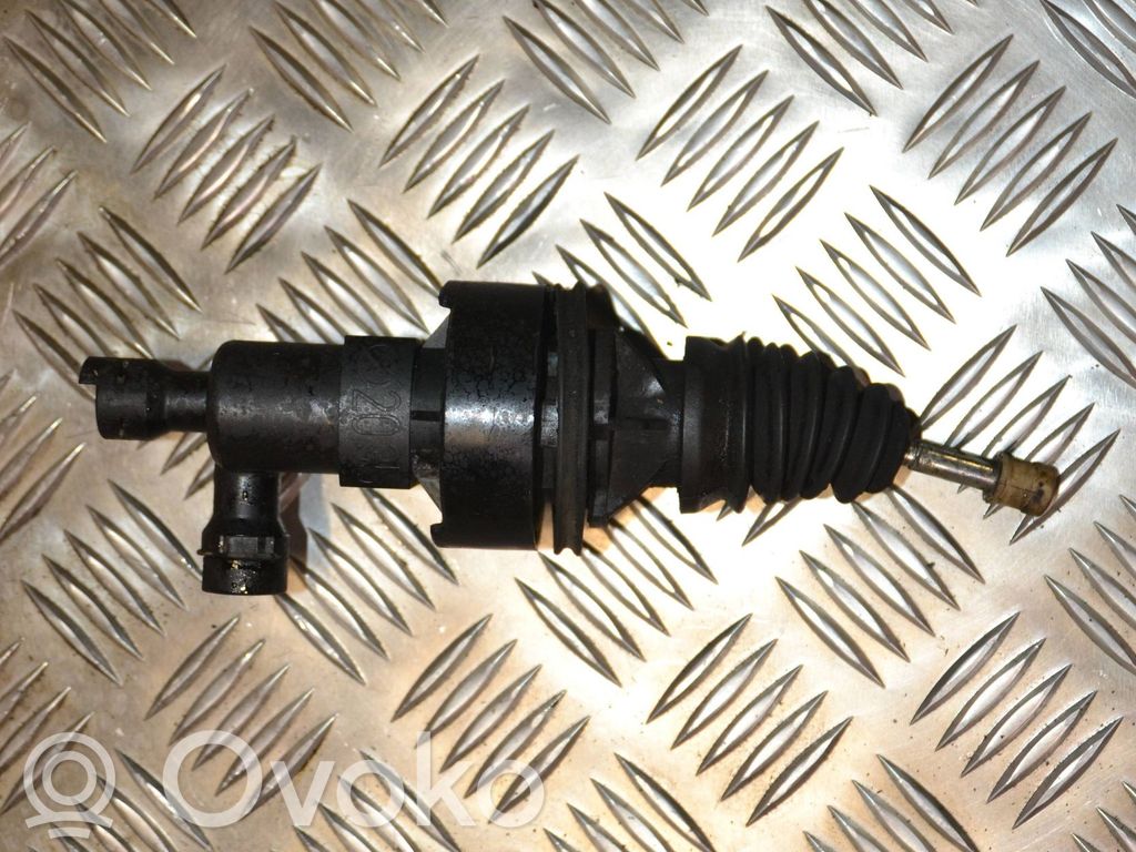 Ford Transit Kytkimen apusylinteri 
