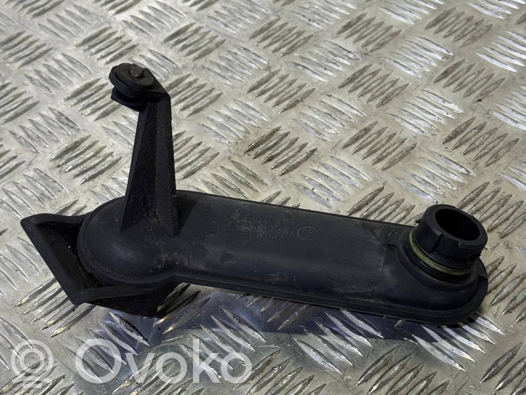 Ford Transit Oil fill pipe 