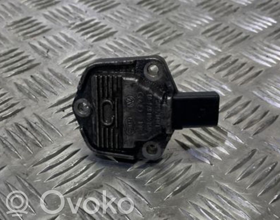 Volkswagen PASSAT B6 Oil level sensor 